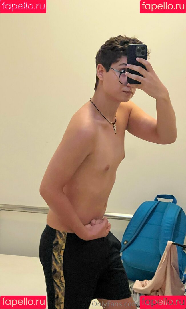 lukecinnabun Onlyfans Photo Gallery 