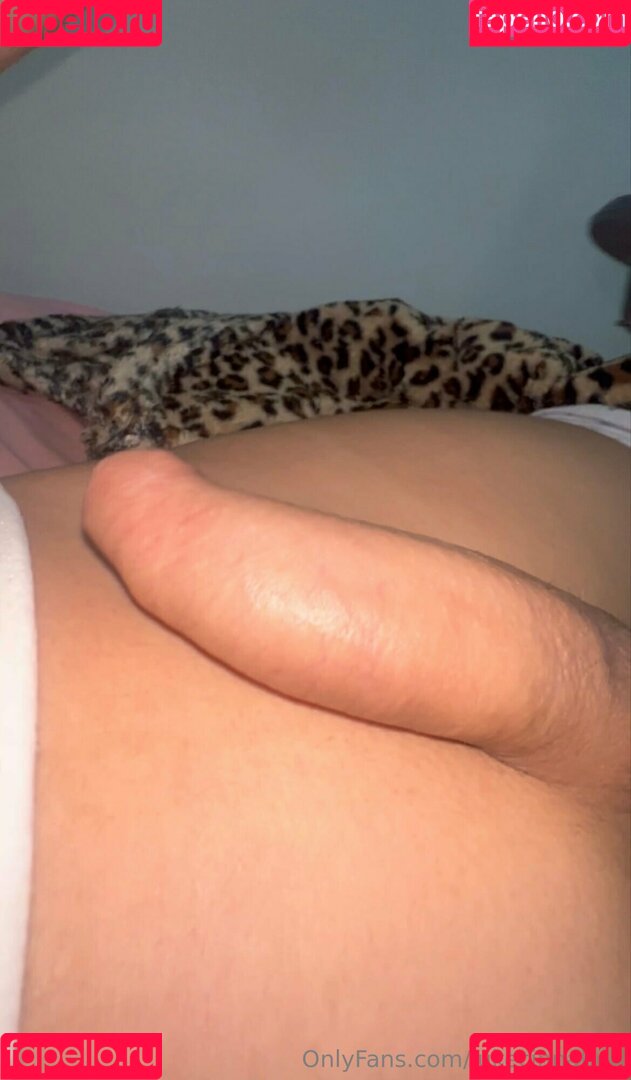 lukecinnabun Onlyfans Photo Gallery 