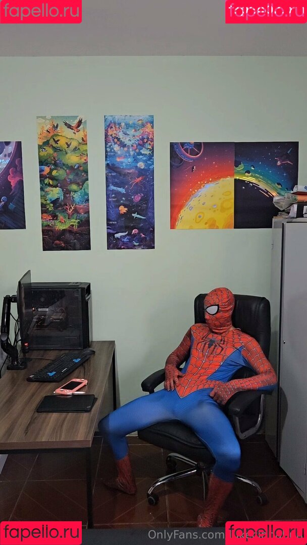 lukecinnabun Onlyfans Photo Gallery 