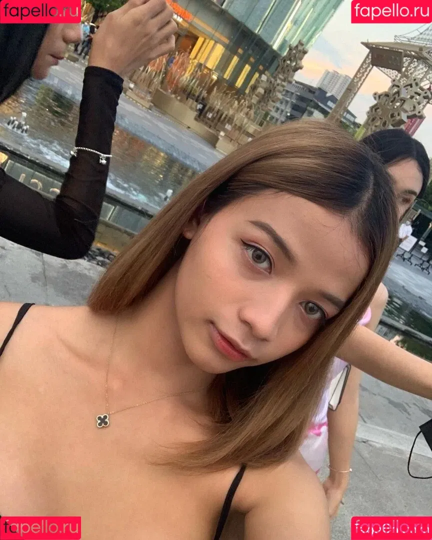 Zugus Onlyfans Photo Gallery 