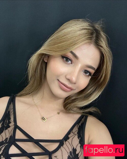 Zugus Nude Onlyfans Photo 11