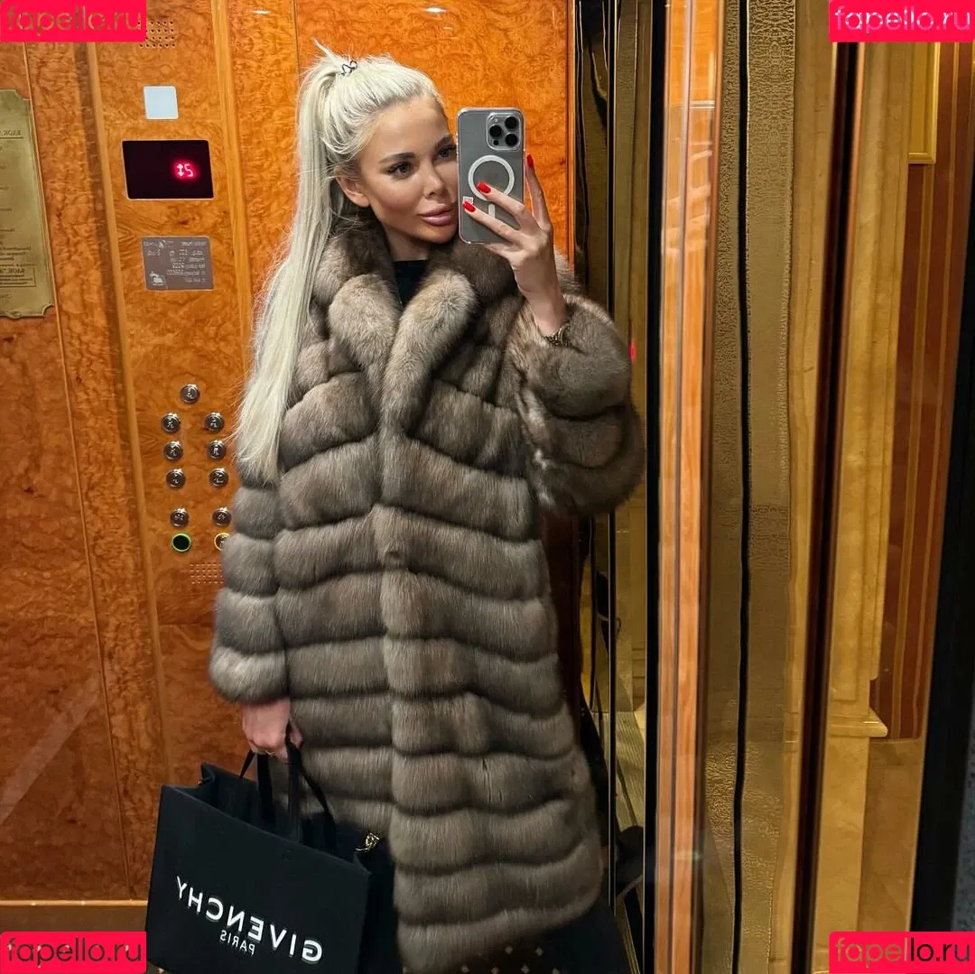 liliililili333 Onlyfans Photo Gallery 