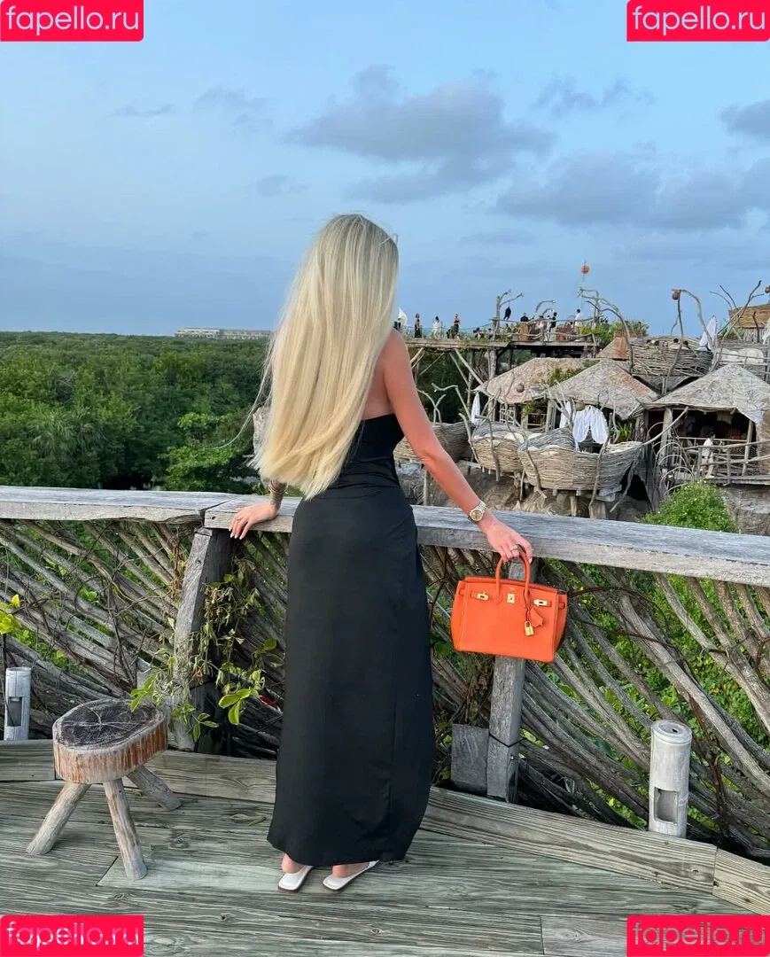liliililili333 Onlyfans Photo Gallery 