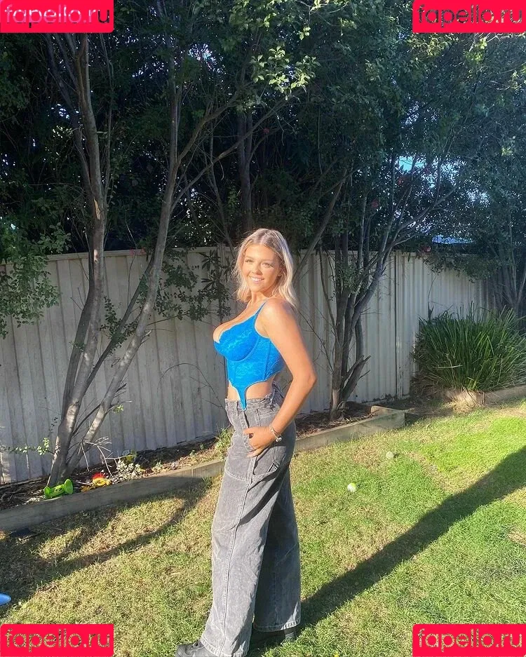 Chantelle A Onlyfans Photo Gallery 