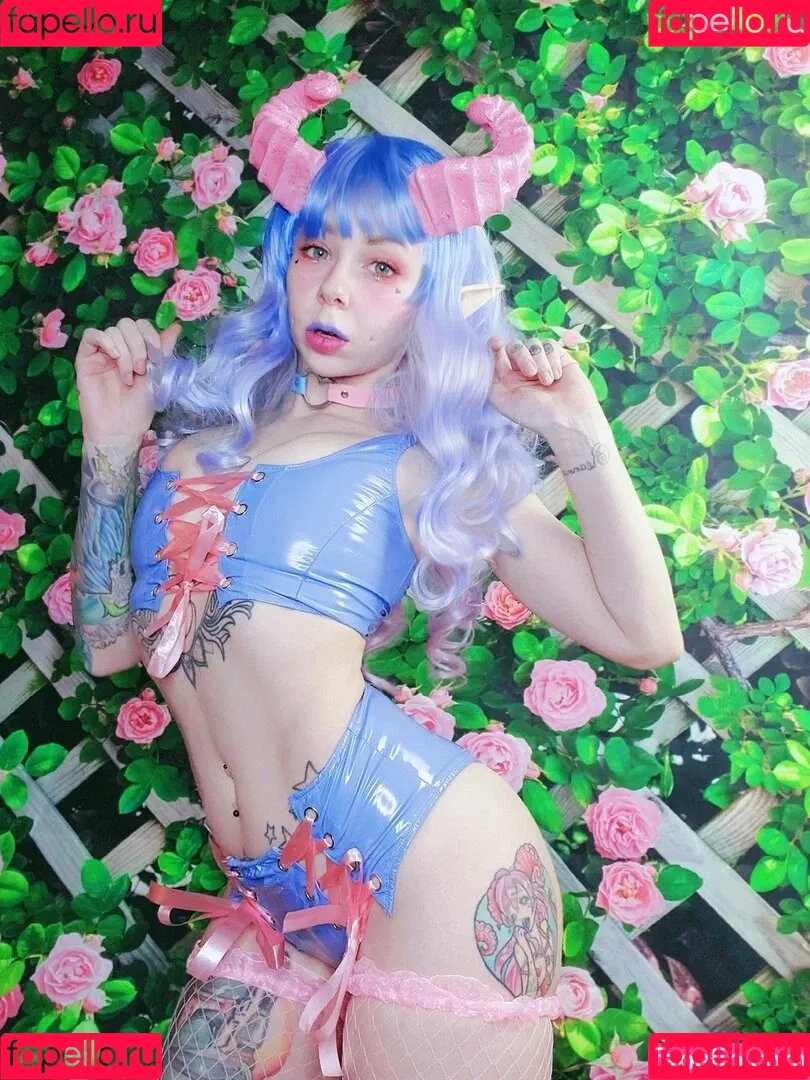 Riini Onlyfans Photo Gallery 