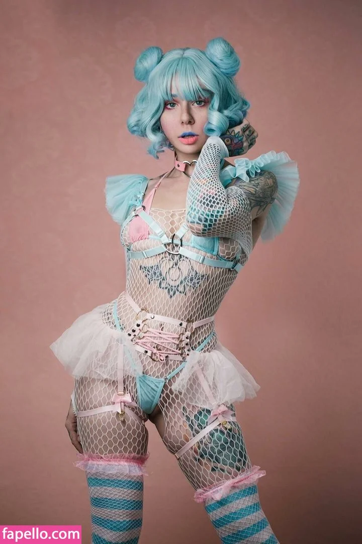 Riini Onlyfans Photo Gallery 