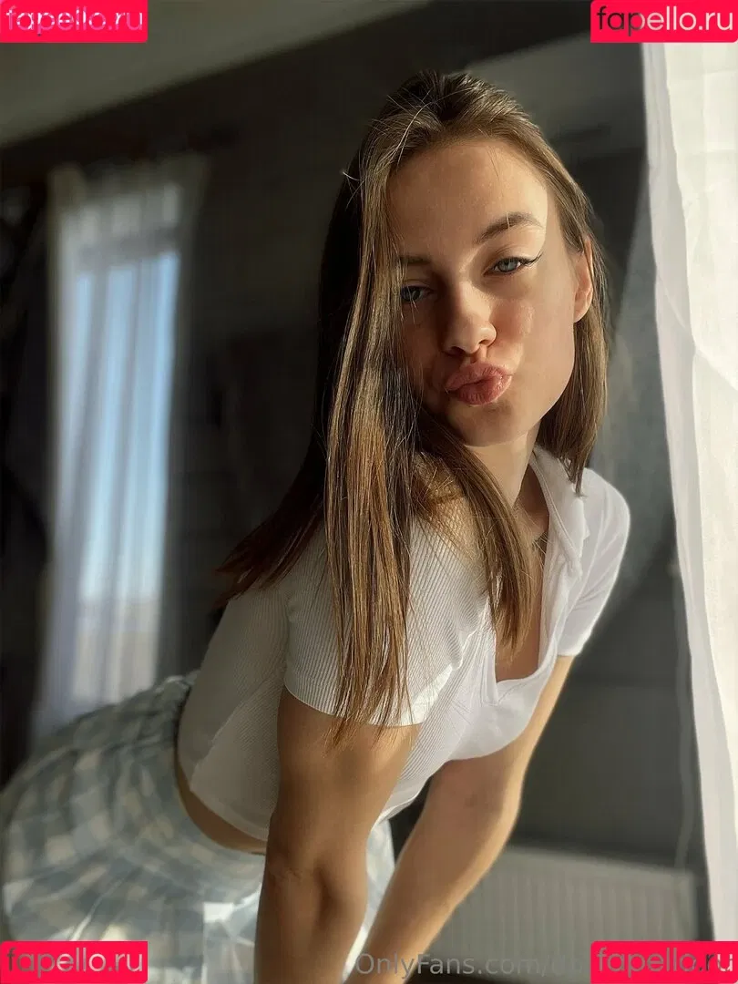 dollynextdoor Onlyfans Photo Gallery 