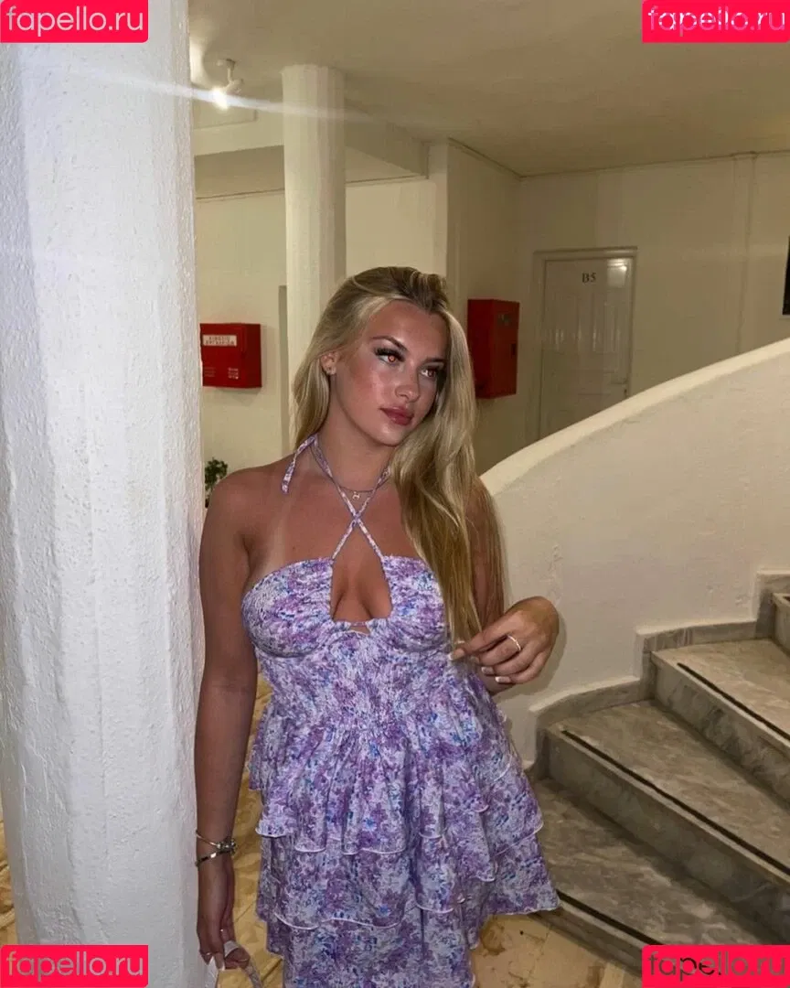 missell_louise Onlyfans Photo Gallery 