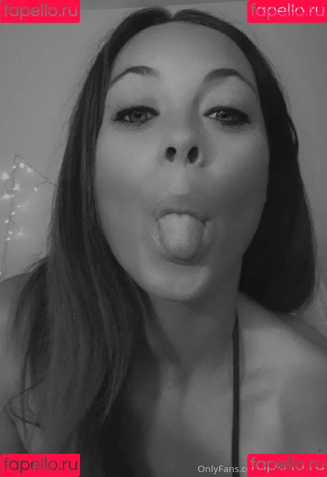 Mikmagik Onlyfans Photo Gallery 