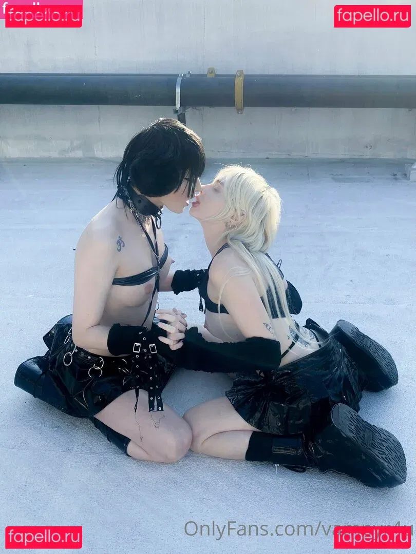 vampyr4u Onlyfans Photo Gallery 