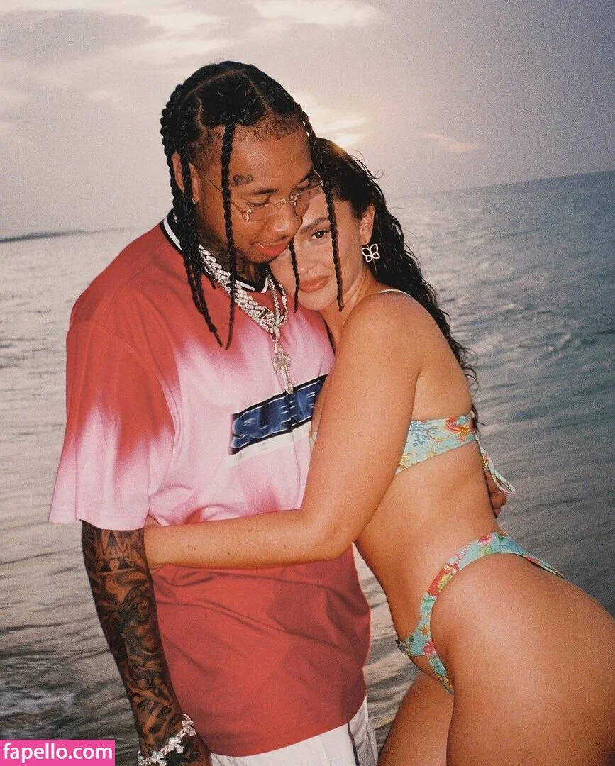 Sabrina Claudio Onlyfans Photo Gallery 