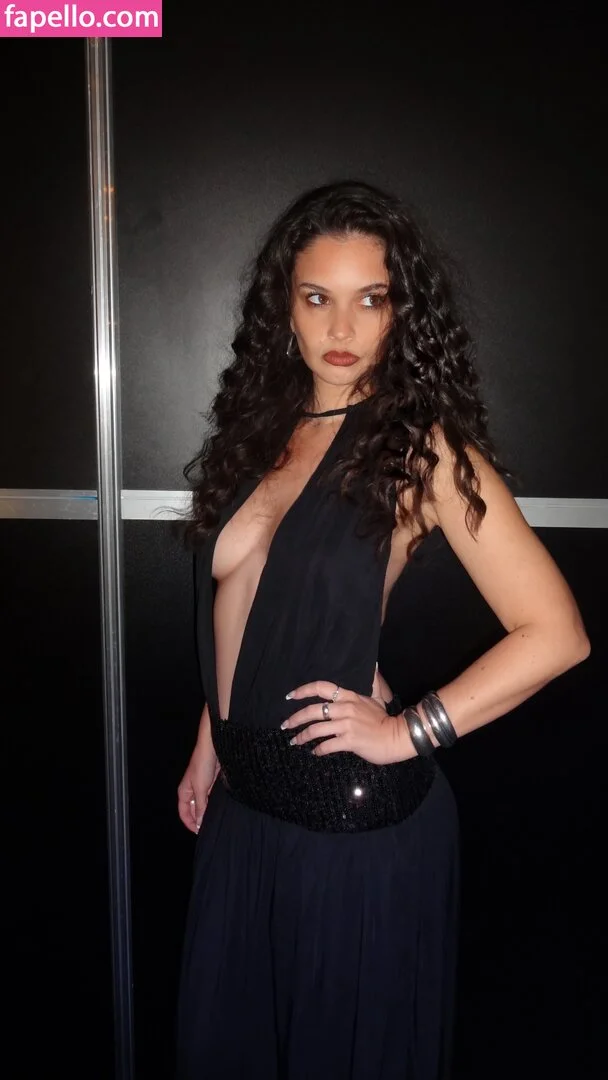 Sabrina Claudio Onlyfans Photo Gallery 