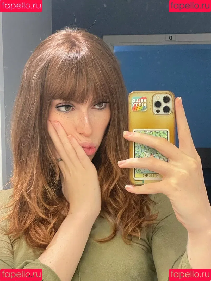 Aria Faye Onlyfans Photo Gallery 