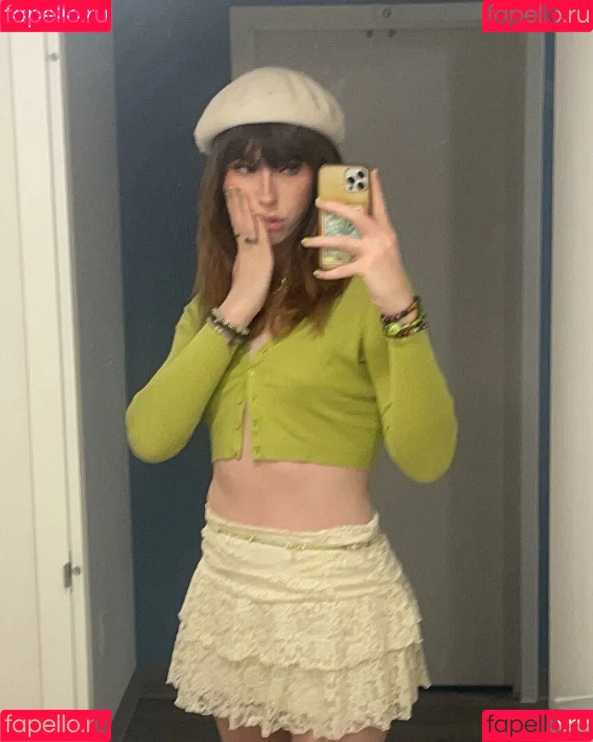 Aria Faye Onlyfans Photo Gallery 