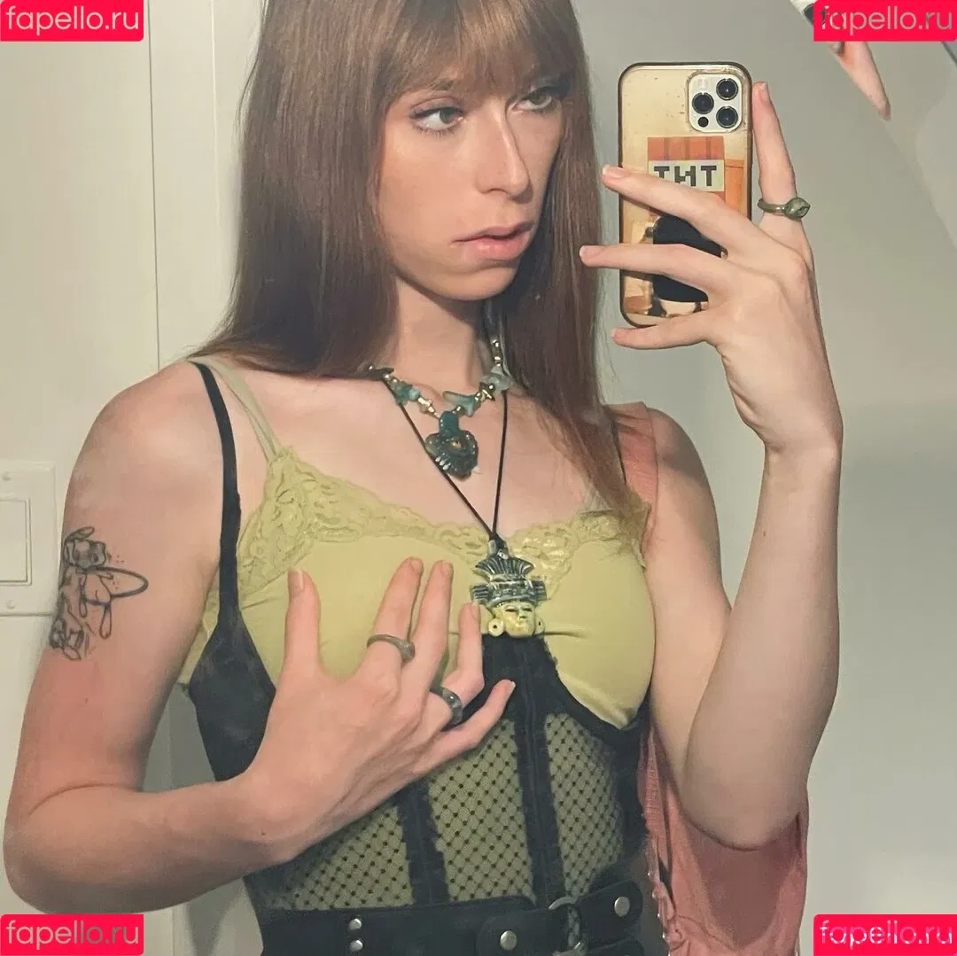 Aria Faye Onlyfans Photo Gallery 