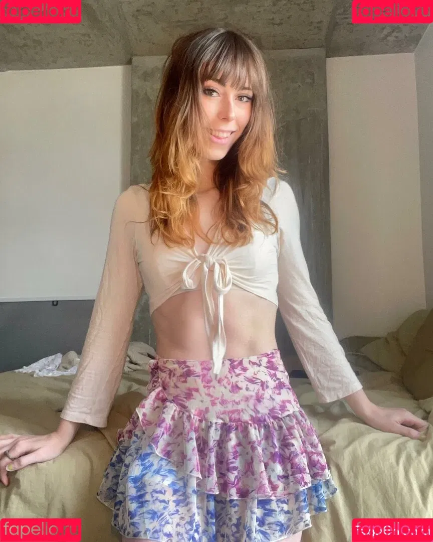 Aria Faye Onlyfans Photo Gallery 