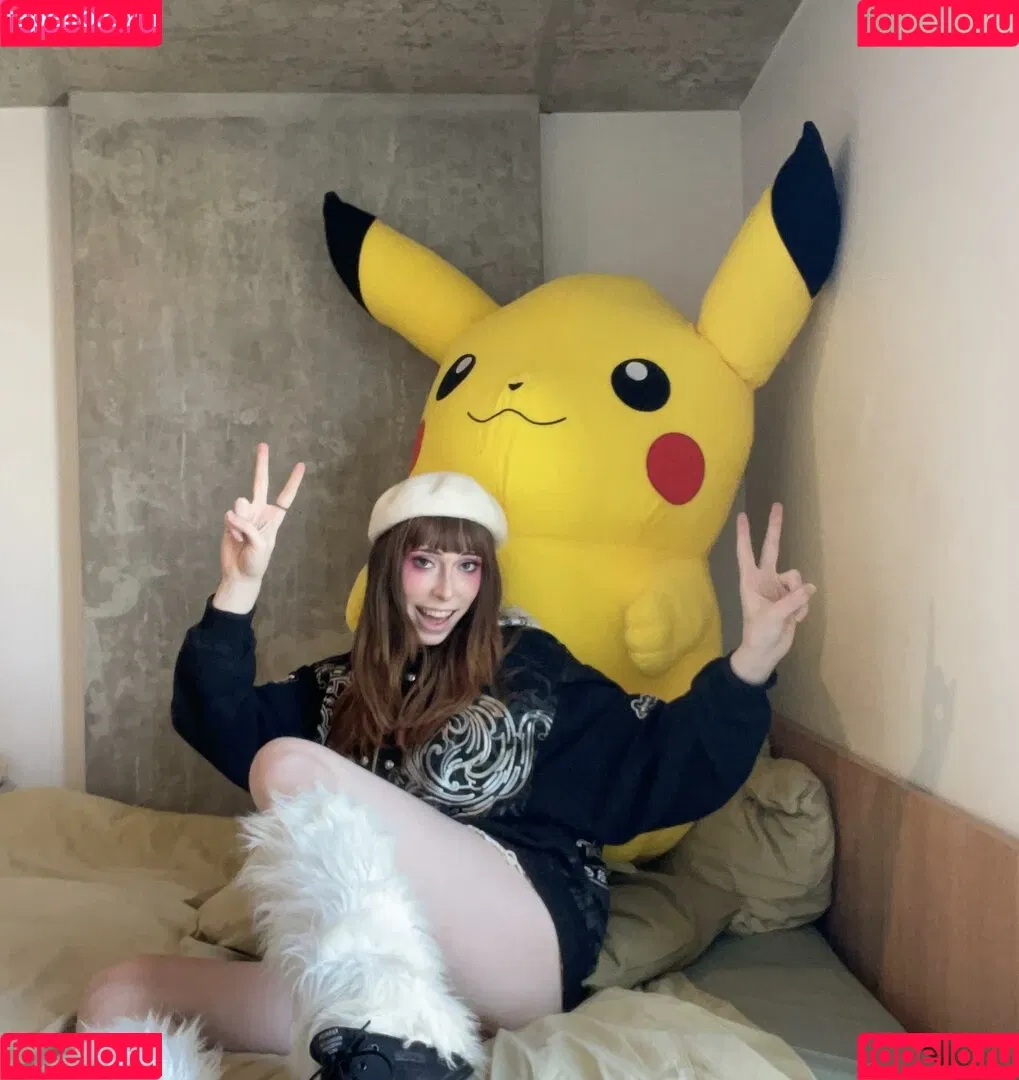 Aria Faye Onlyfans Photo Gallery 