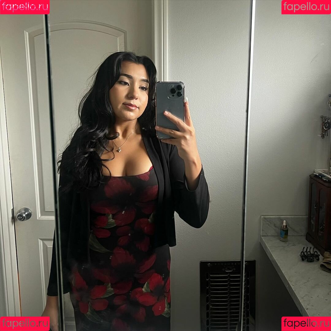 Alejandra Onlyfans Photo Gallery 