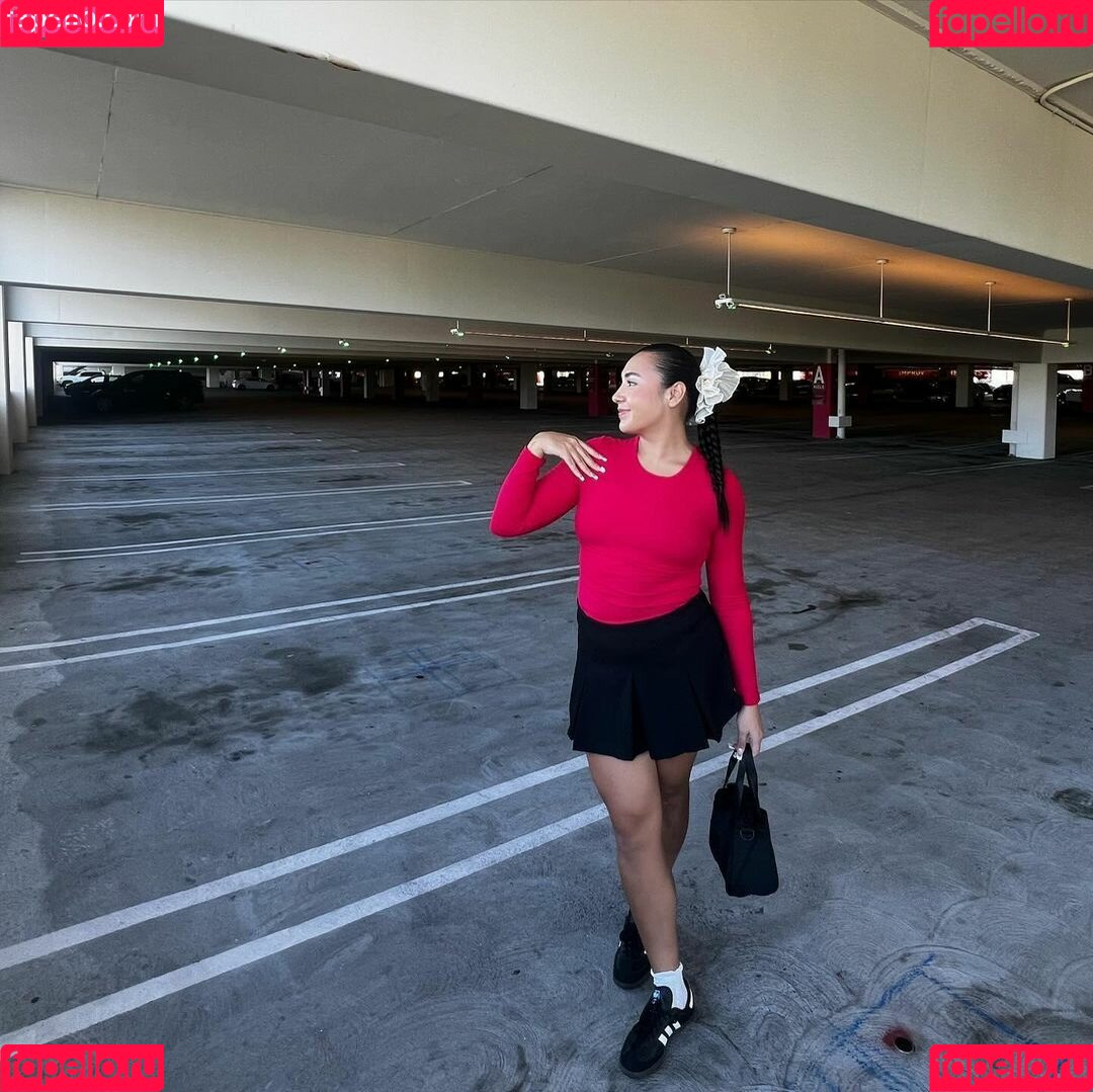 Alejandra Onlyfans Photo Gallery 