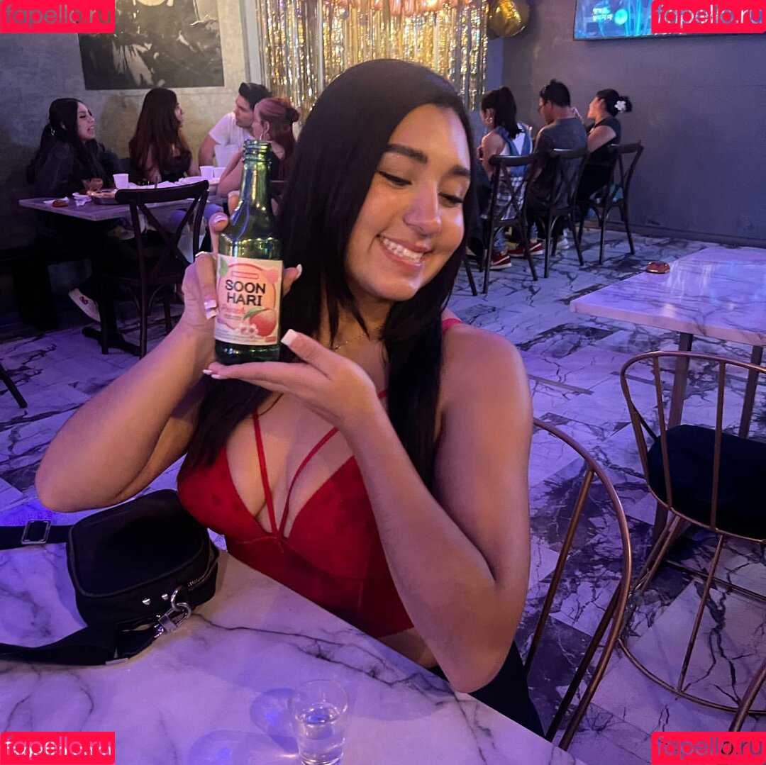 Alejandra Onlyfans Photo Gallery 