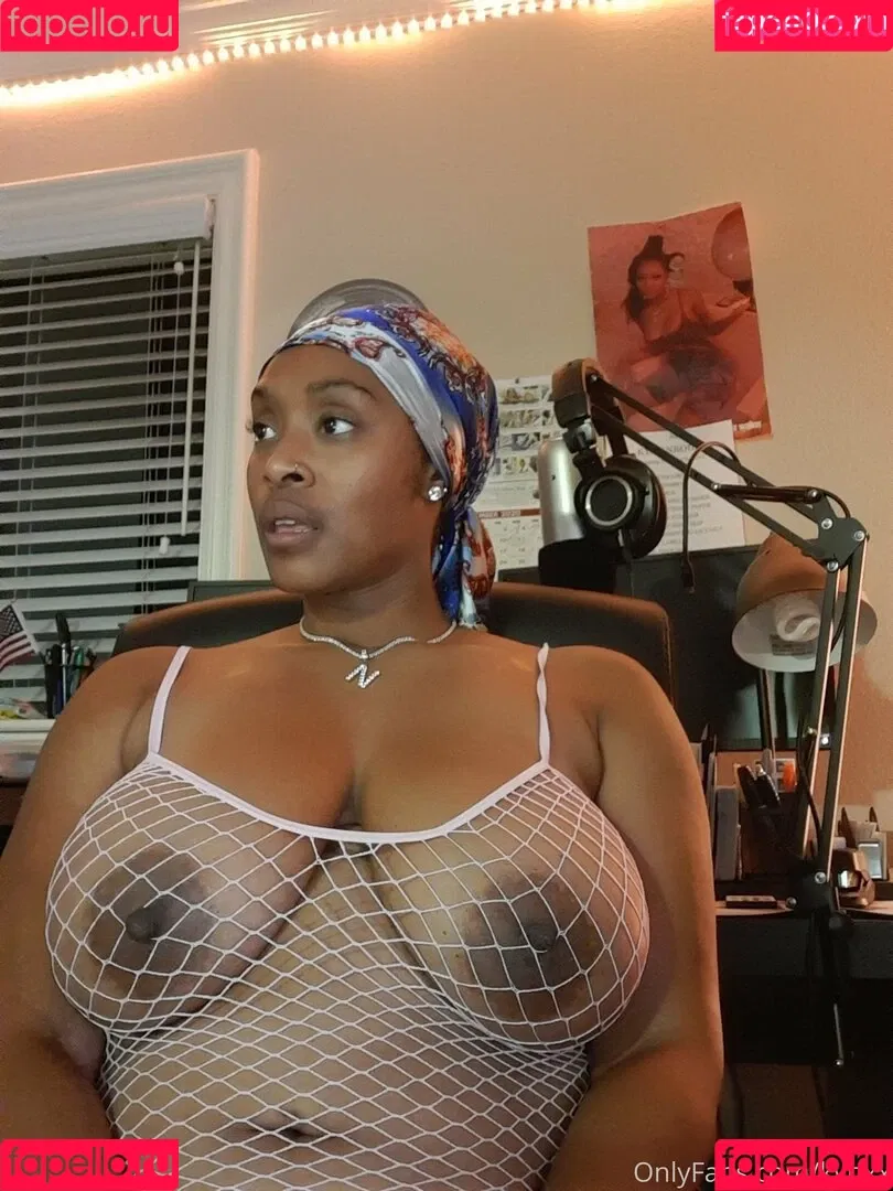 LavendaMonroe Onlyfans Photo Gallery 