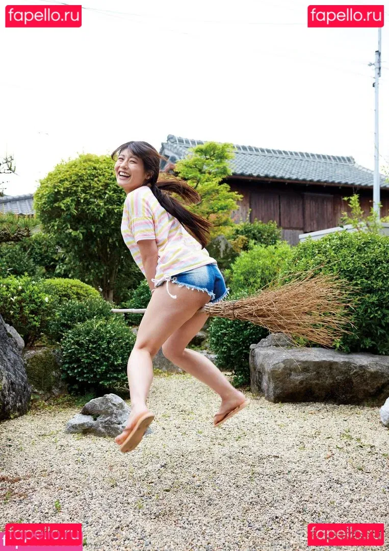 Yoshino Chitose Onlyfans Photo Gallery 