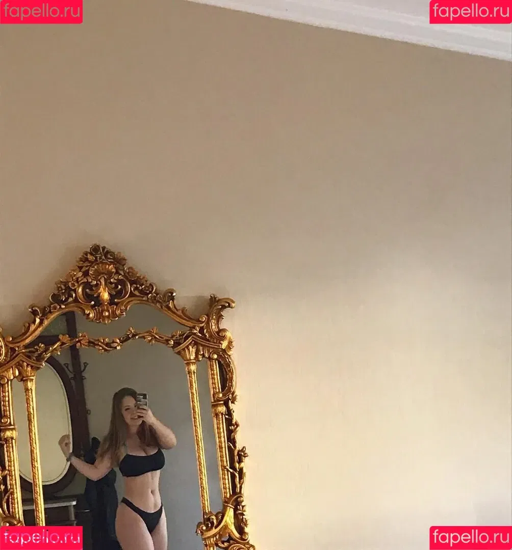 Haley E Onlyfans Photo Gallery 