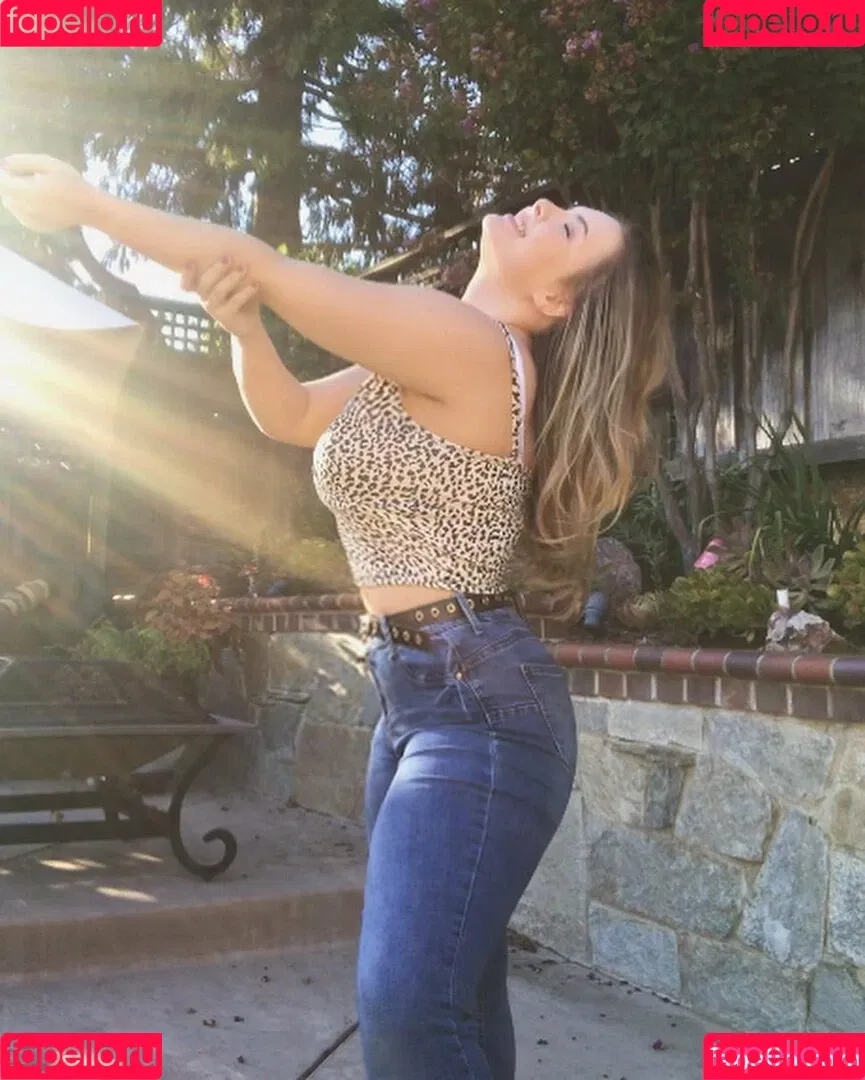 Haley E Onlyfans Photo Gallery 