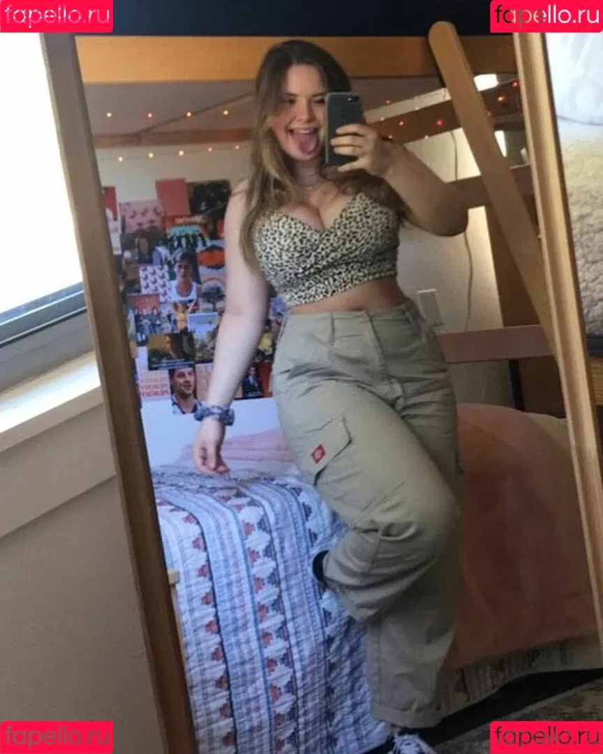 Haley E Onlyfans Photo Gallery 