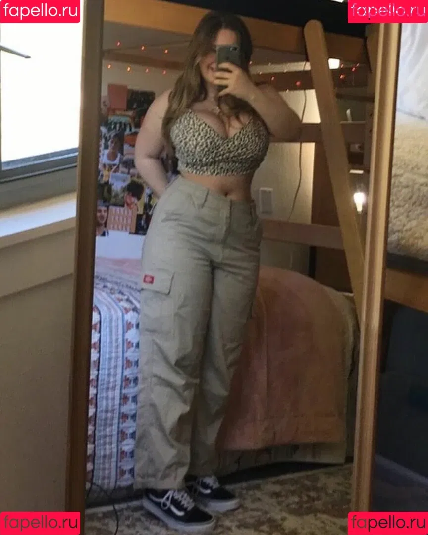 Haley E Onlyfans Photo Gallery 