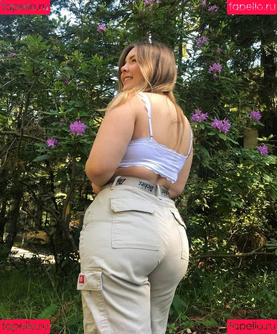 Haley E Onlyfans Photo Gallery 