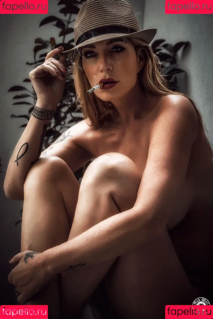 Sarah Kern Onlyfans Photo Gallery 