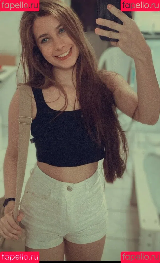 BiaGomez Onlyfans Photo Gallery 