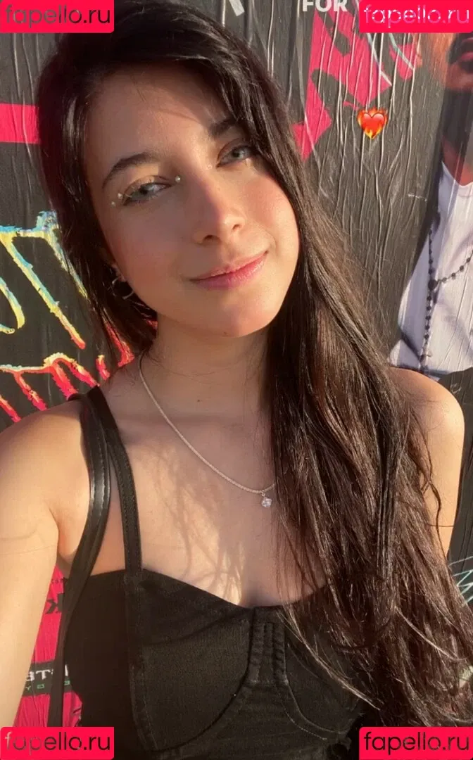 BiaGomez Onlyfans Photo Gallery 