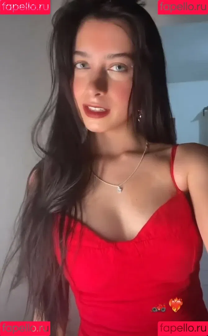 BiaGomez Onlyfans Photo Gallery 