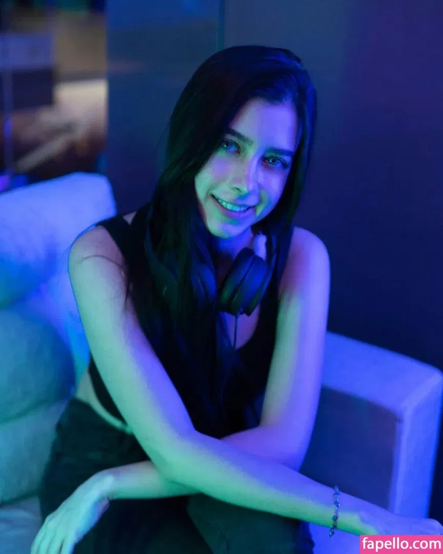 BiaGomez Onlyfans Photo Gallery 