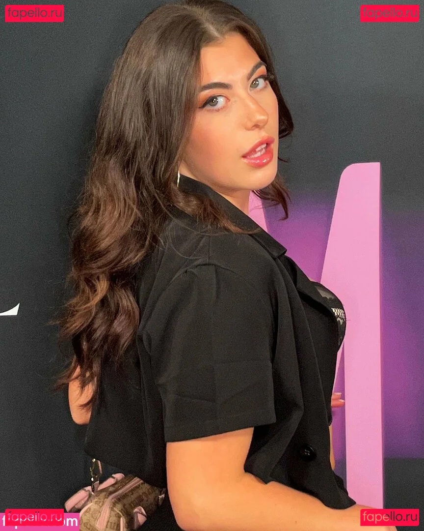 Gal Ritchie Onlyfans Photo Gallery 