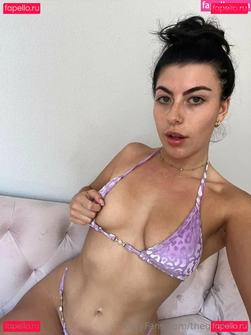 Gal Ritchie Onlyfans Photo Gallery 