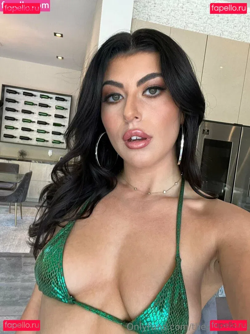 Gal Ritchie Onlyfans Photo Gallery 