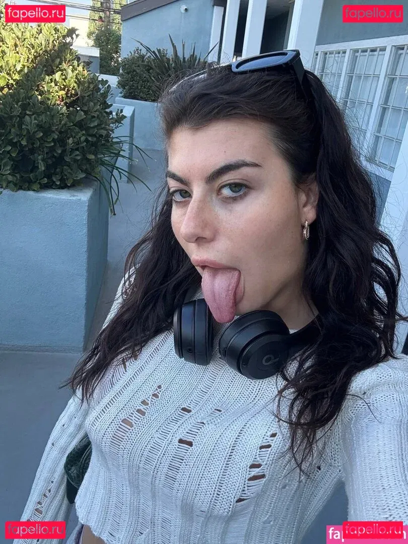 Gal Ritchie Onlyfans Photo Gallery 