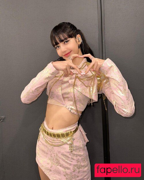 Lalisa Manobal Nude Onlyfans Photo 12