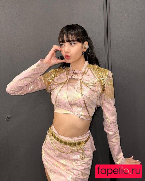 Lalisa Manobal Nude Onlyfans Photo 13