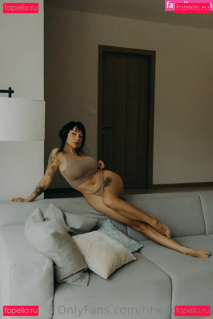 Headshot Onlyfans Photo Gallery 