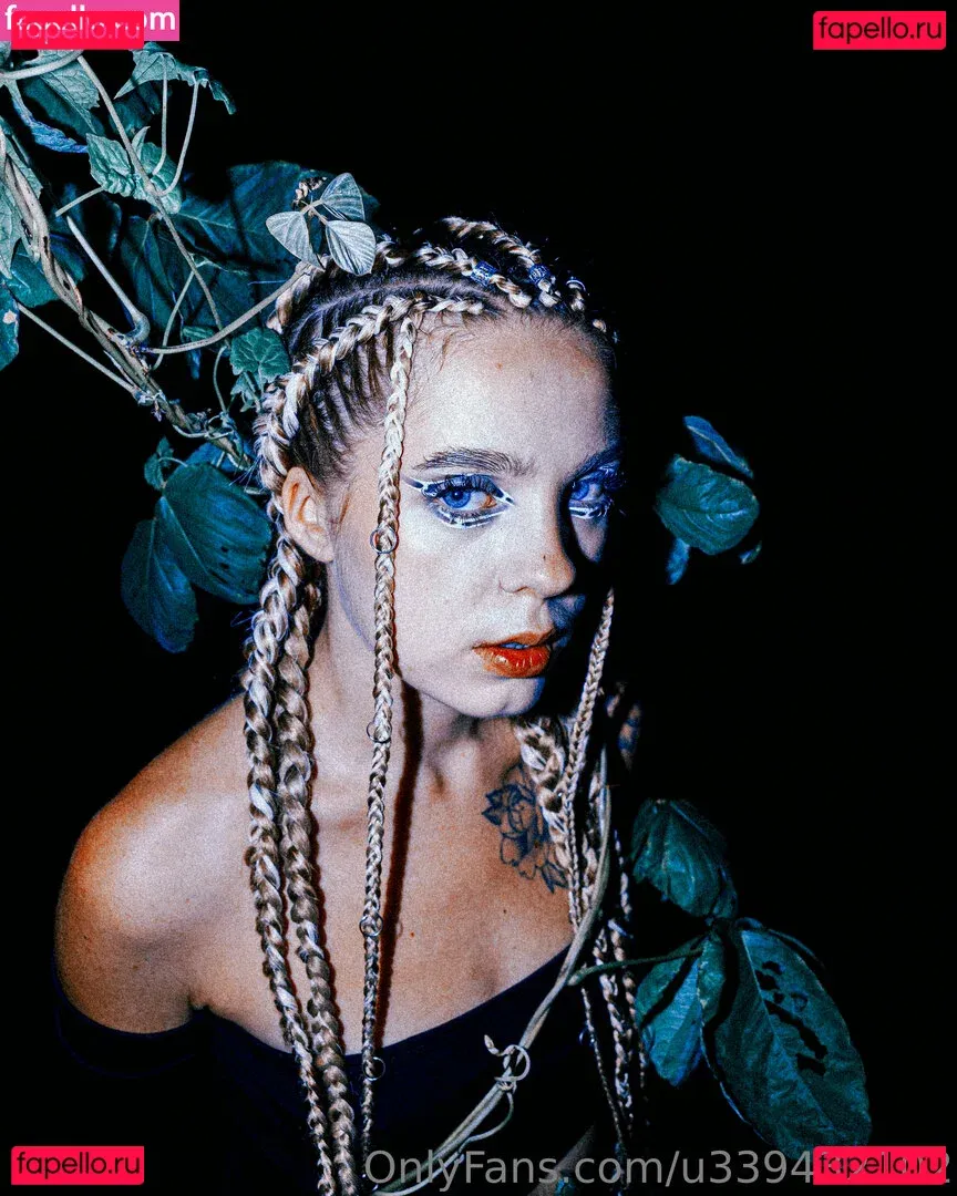 itsbaechloe Onlyfans Photo Gallery 