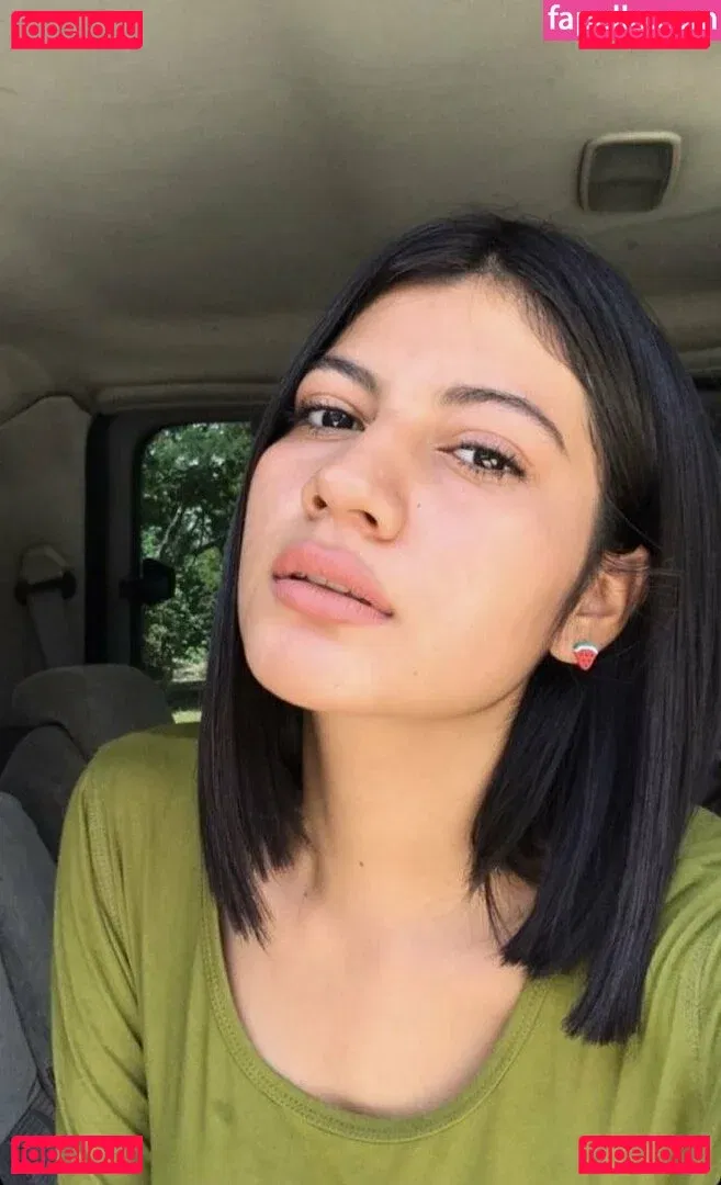 Paola Bustamante Onlyfans Photo Gallery 