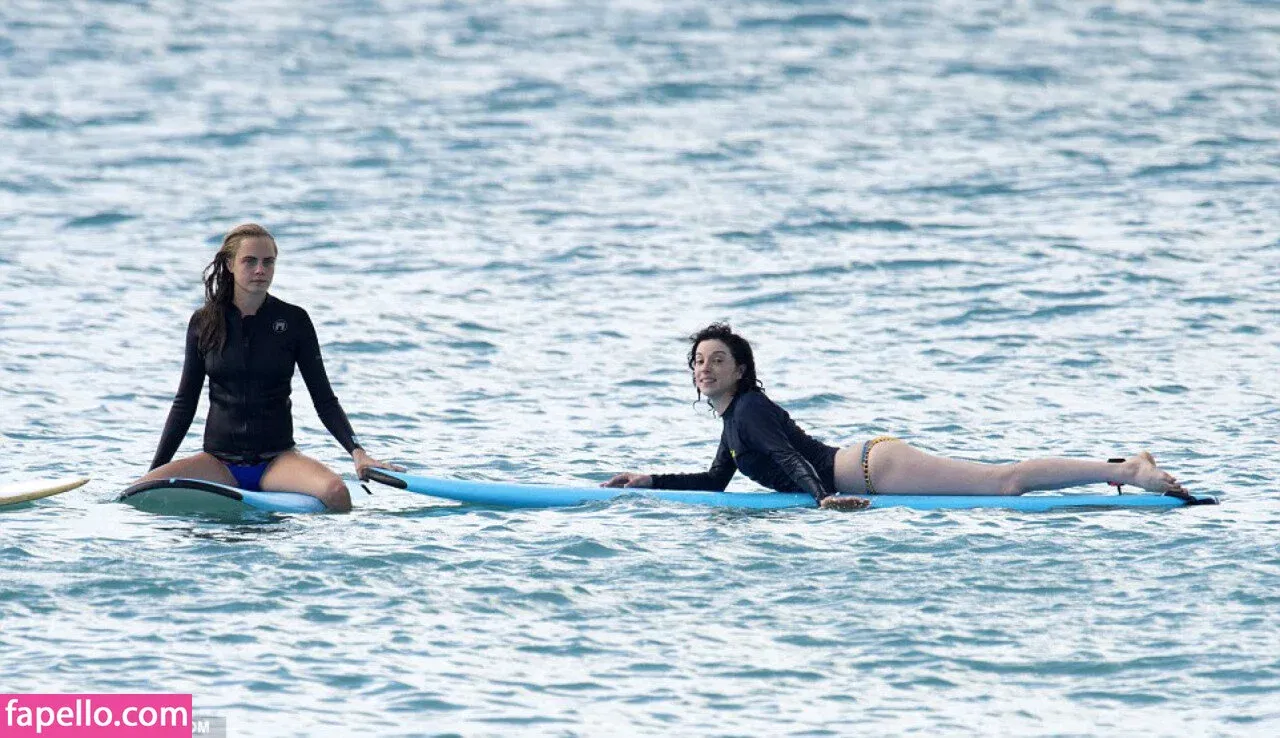 Annie Clark Onlyfans Photo Gallery 