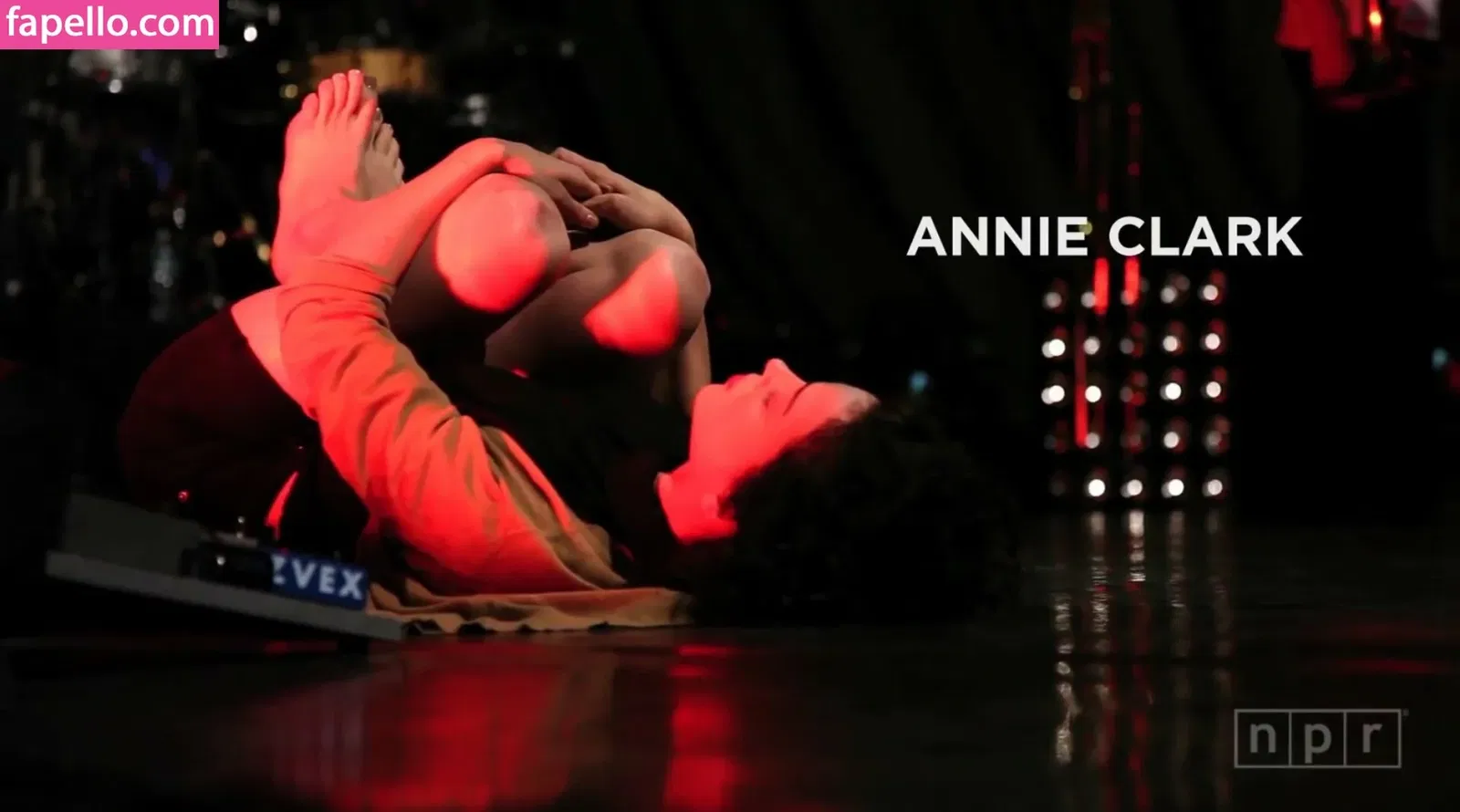 Annie Clark Onlyfans Photo Gallery 