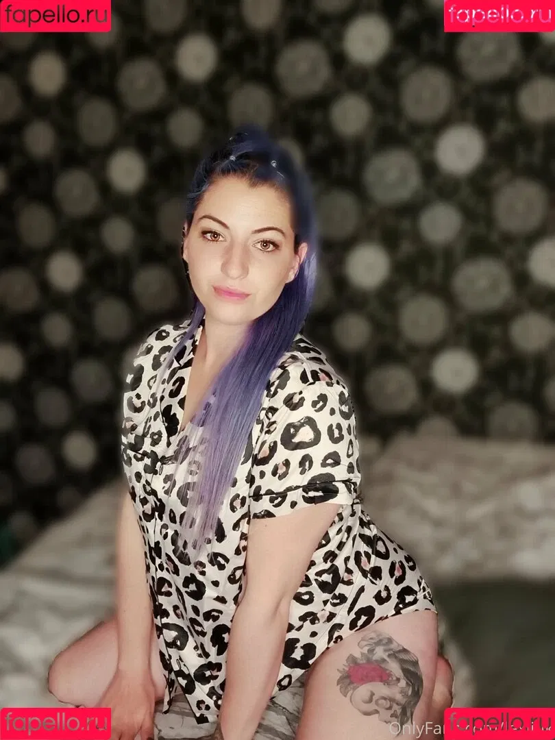 x-katielou-x Onlyfans Photo Gallery 