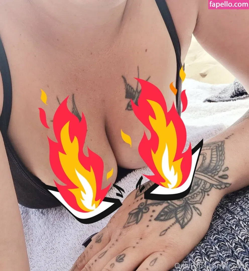 x-katielou-x Onlyfans Photo Gallery 