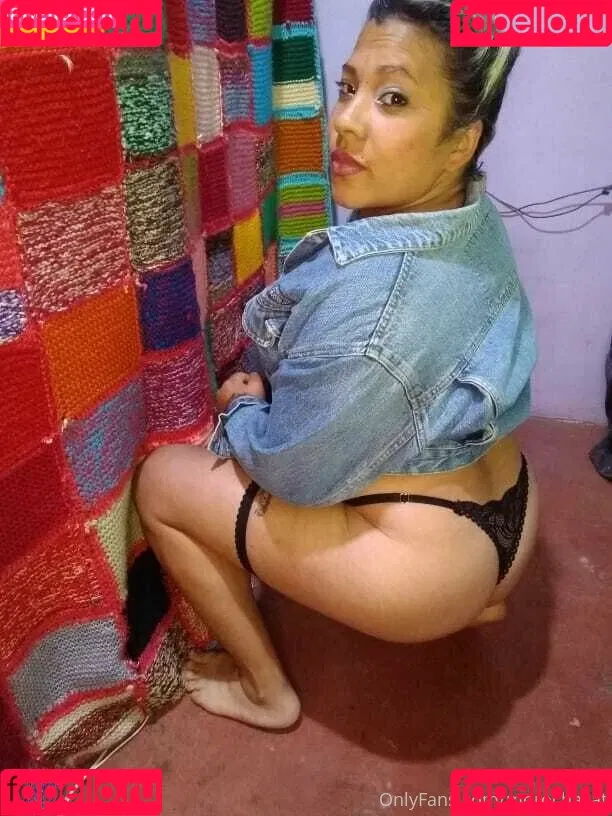 crysttaal_30 Onlyfans Photo Gallery 